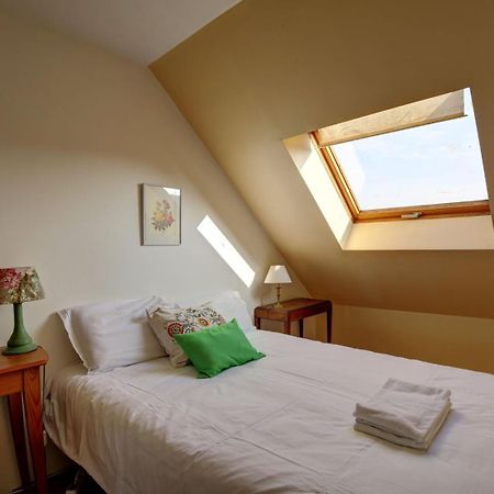 Spacious T2 Apt In City Center. Amboise Buitenkant foto